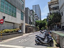忠孝捷運海關一樓