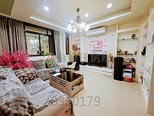 龍興國中.龍岡國小.體育園區旁美透天 急售 可談