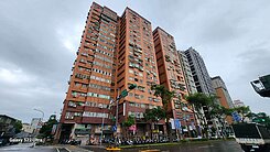 101林口長庚商圈台北雙星3房車