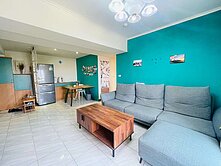 左營｜自由市場旁｜美三房車位