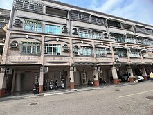 鳳甲鳳翔學區正街上騎樓透天