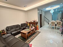 礁溪近高速上合居電梯美別墅