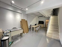 文化商圈聯新醫院旁稀有透天店面