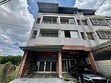 屏東高樹低總價邊間臨路翻新透天
