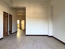 專任~新建【 好市多一層一戶3房車】