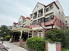 西屯中科桂冠花園稀有獨棟大別墅台中不動產仲介