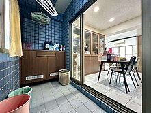 稀有釋出｜德賢商圈樓中樓美宅五房+車位｜屋況佳