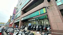 心怡🔥週遭機能好方便 樹林龍興市場稀有一樓可店住