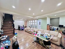 頂尖好房💥縣府商圈松園3+1房車💥屋況佳有陽台