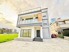 壯圍交流道~美功路四套房田園舒適電梯農舍~喻婍霖