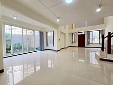 七期龍門大地坪電梯別墅❤️光很透 風很涼 心就安❤