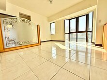 ☀️樂咖☀️中山路商圈｜室內５０坪｜超級大四房平車