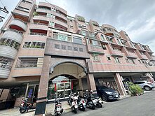 潭子稀有大坪數大三房車