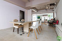 永康整棟電梯百坪.請洽:彭副理0917629799