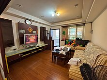 礁溪車站旁正一房一廳溫泉華厦~台灣房屋婕如~小豬