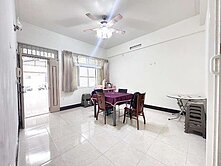 副都心崇德商圈臨路車墅