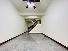 大社｜大社路｜車庫透天｜傳統格局大空間