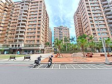鳳山國中捷運/鳳山新城大四房平車