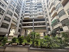 蘋果超Ａ入門玄關｜北屯三房平車稀有釋出