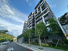 庭院戶【學府首席】超大3+1房子母雙車位
