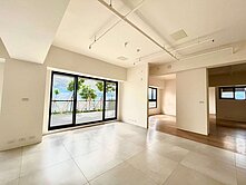 帝璟謙和/水湳經貿/無限視野3+1房雙平車稀有釋出