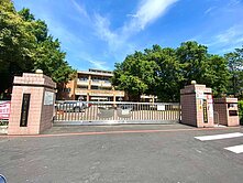 草屯敦和宮旁邊間採光明亮優質出租透天