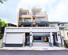 祥順綠園道/8米活路/全新四套房{電梯美墅}