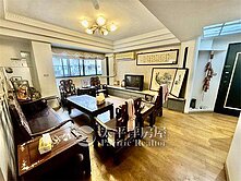 屋主超想賣！惠宇5大房 室內44坪 崇德商圈