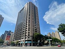 三鐵共構商圈宅/中樓層邊間景觀戶