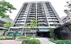 【新/中國醫園區】全新低價雙平車+自己客製夢想三房