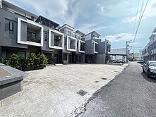 【吳虹誼】屏東海口港｜輕屋齡大地坪透天 換屋首選 