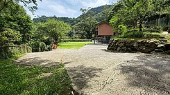 橫山田寮臨溪臨路休閒屋+露營區