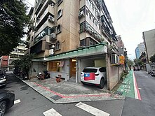 龍江面公園大面寬邊間一樓