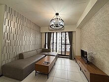 專任 鼎藏大硯三房車/歡迎配案