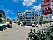 草衙道稀有大地坪三角窗透天店面