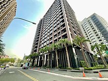 鳳山新商圈-MM大樓G3超大面寬美店面