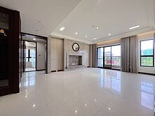佛系屋主|美術館愛河岸首排永久海景豪宅四房雙平車