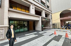 全新樓店｜小港漢民商圈｜平面車位-房仲小薛