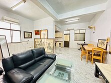 岡山車庫透天⭐️活巷⭐️三面採光⭐️大樓價買透天