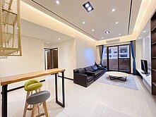 屋主要錢不要房『夏卡爾』 百萬裝潢露台戶 三房平車