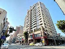 三采藝術園邸！格局方正三大陽台！柱邊大平面車位！