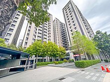 專任【登陽~中山苑】~大三房平車視野戶~