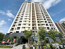 楠梓 高大特區 | 文陽景漾 | 三房平車雙衛