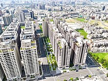  三發 首席大院  邊間 3房平車