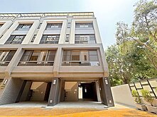 【獨家極品】比建商還便宜~全新邊間三車電梯別墅
