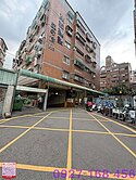 中山醫大慶商圈｜全新整理3+1房｜平車採光通風佳