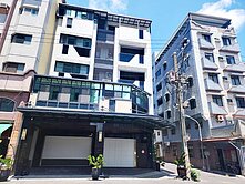 近美術館輕軌站鼓山高中旁全新未住店面透天