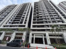 過嶺全新成屋三房車