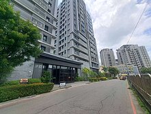 實登價格📌大雅輕屋齡📌大三房平車📌富宇建設