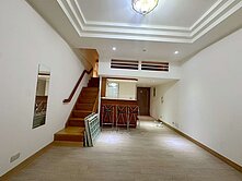 AB050紐約第五街大露台戶【中信房屋張翔喆】